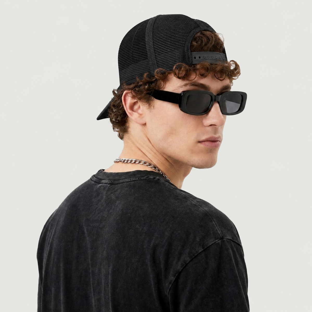 Welcome to Vegas Trucker Cap